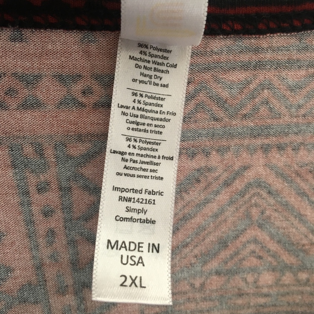 LuLaRoe Red and Black Pattern Classic T - Picture 6 of 6